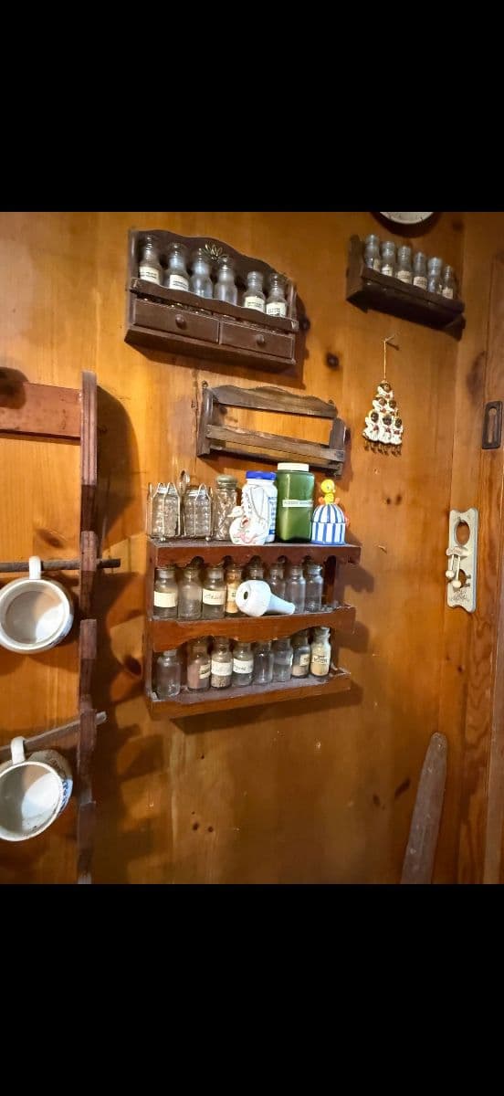 HOUSTON WE HAVE A HUGE ESTATE SALE!!! photo 2
