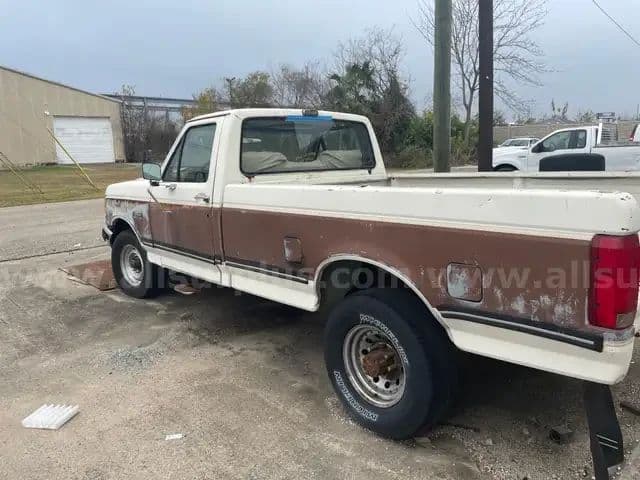 Antiques to Automobiles: The Ultimate Houston Estate Sale photo 6