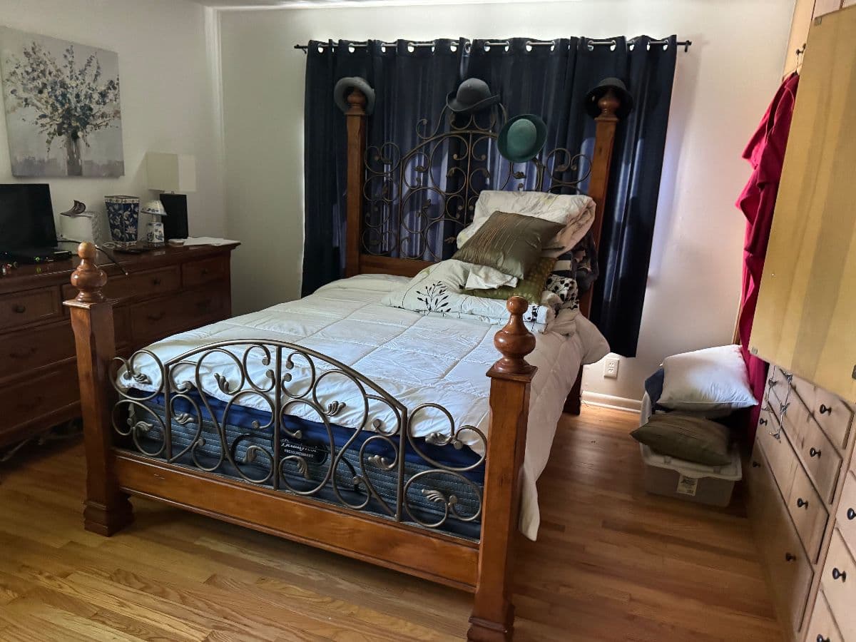 Tender care, estate sales photo 12