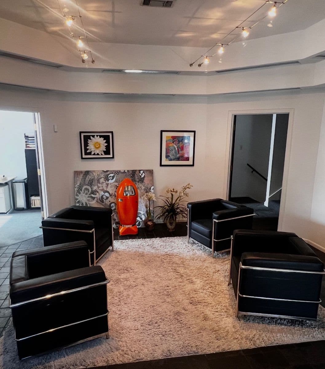 50% OFF MONTROSE ARCHITECTS ESTATE - Contemporary Art & More! photo 12