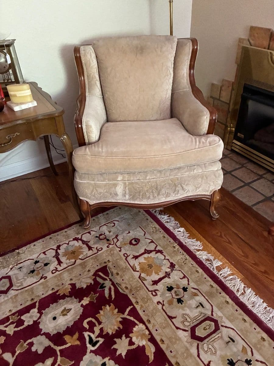 70 YEARS WITH LOTS OF MID CENTURY TREASURES photo 6