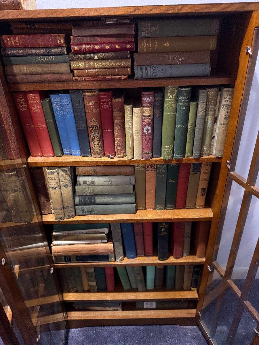 BURTON HOME GROUP DOES A HUGE AND INTERESTING SALE IN ATLANTA! photo 10