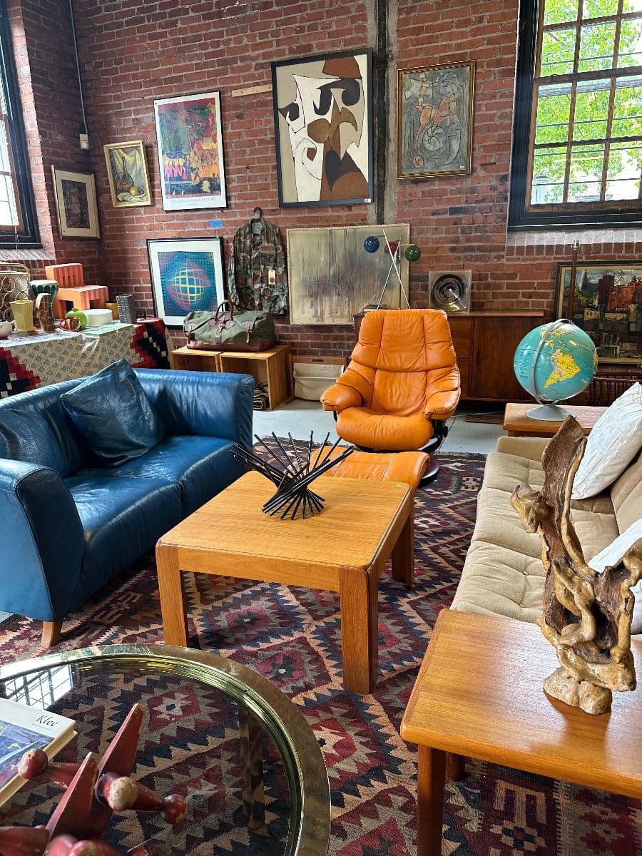 August Vintage Design Market photo 1
