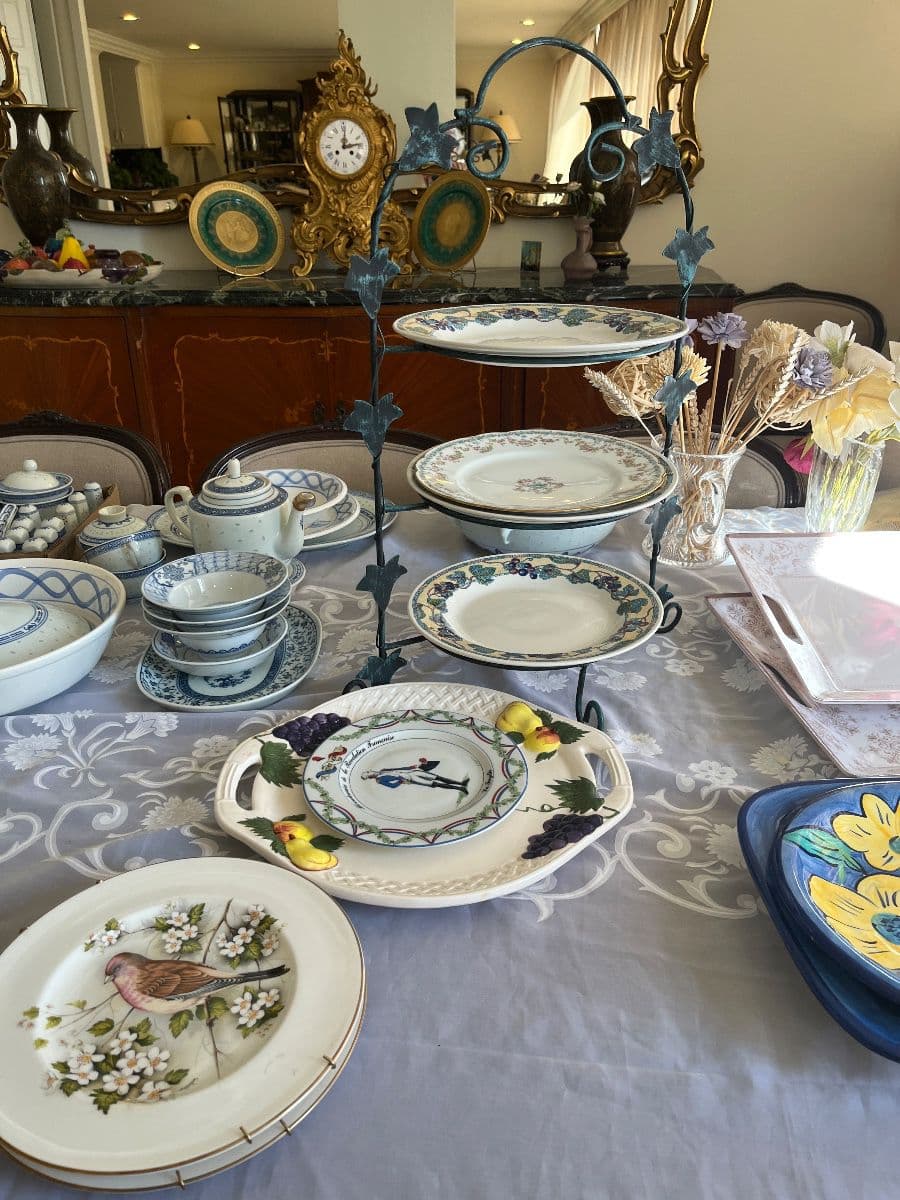 Moving sales photo 11