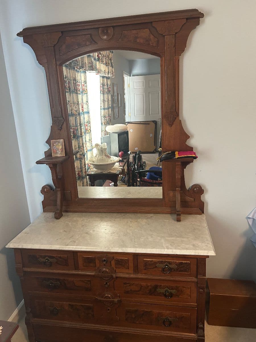 Antique Collectors’ Estate Sale photo 8