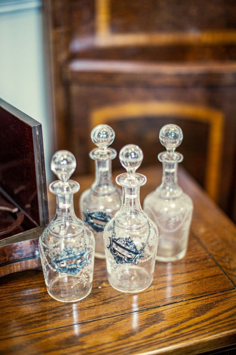 Lavista Park Estate Sale - French Empire Antiques, Vtg Clothing, Noritake, Brass, Electronics! photo 11