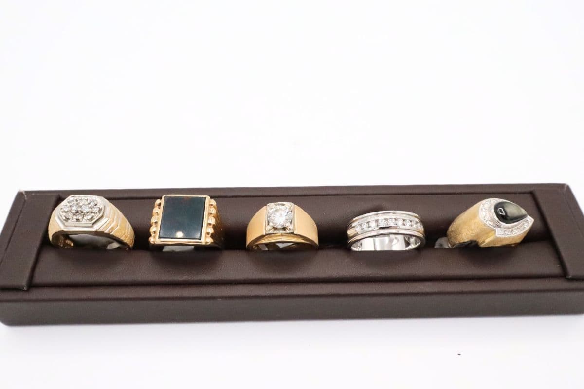 Pre-owned Watch and Jewelry Sale photo 12