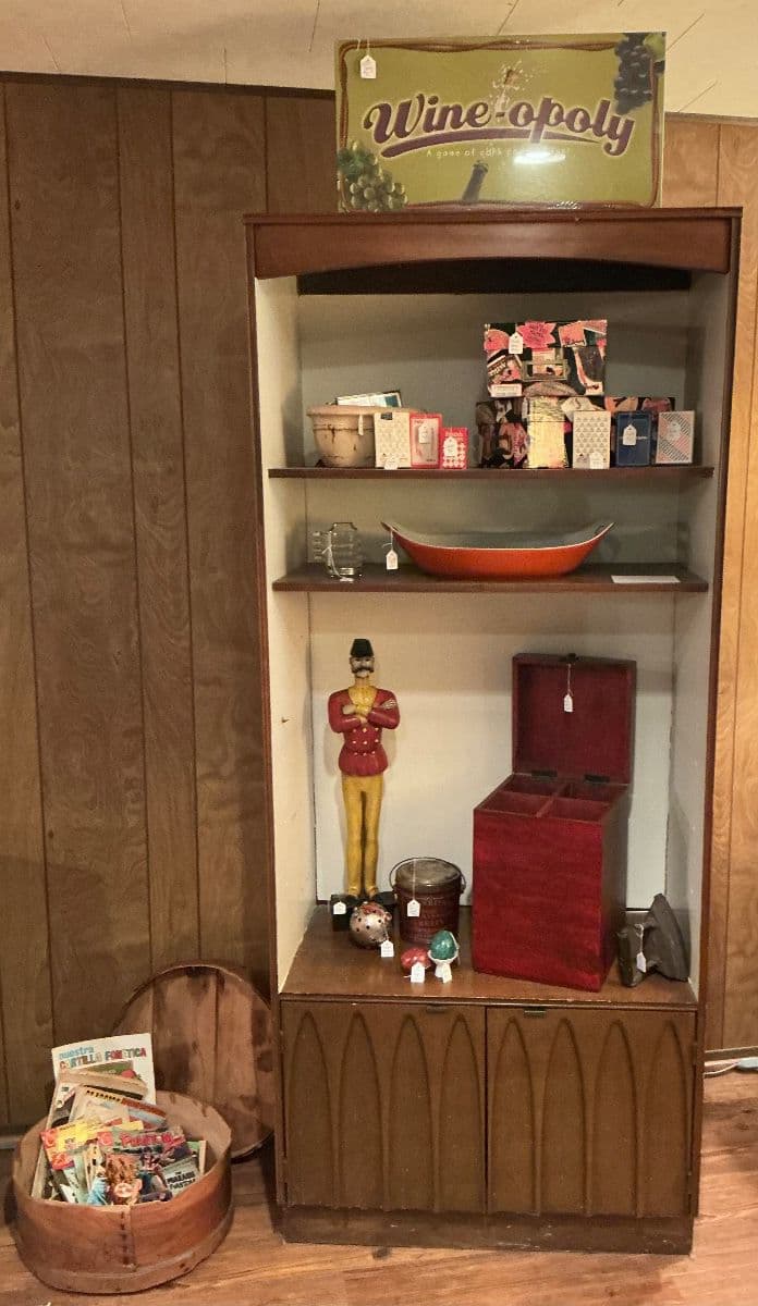 The distinguished estate sale of fine furnishings and luxurious collections photo 7