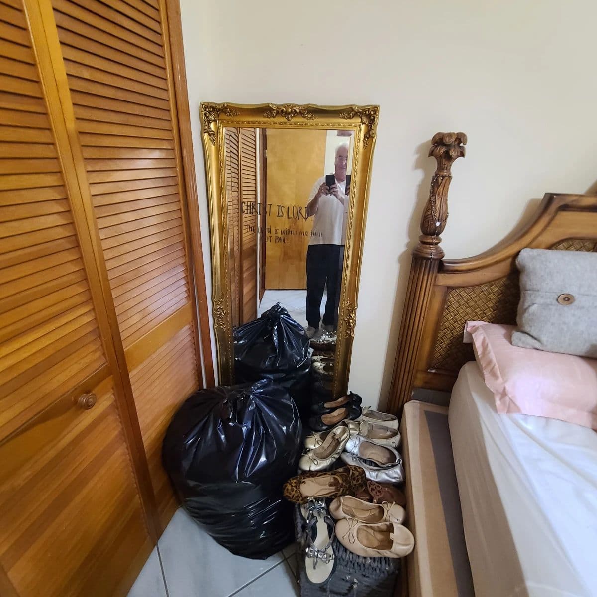 Miami estate sale collector's dream, tons of choices, limited editions photo 11