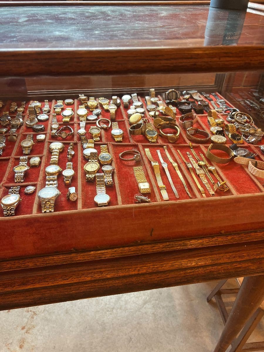 Vintage Warehouse Sale | Fresh Finds. Old Soul. Major Treasures. photo 1