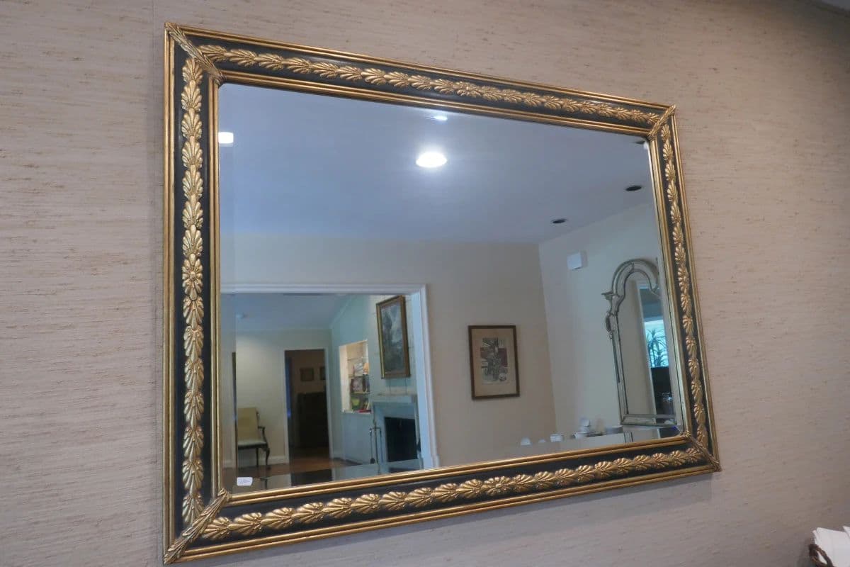 30% OFF SUPER Sunday Galleria Area Estate Sale photo 10