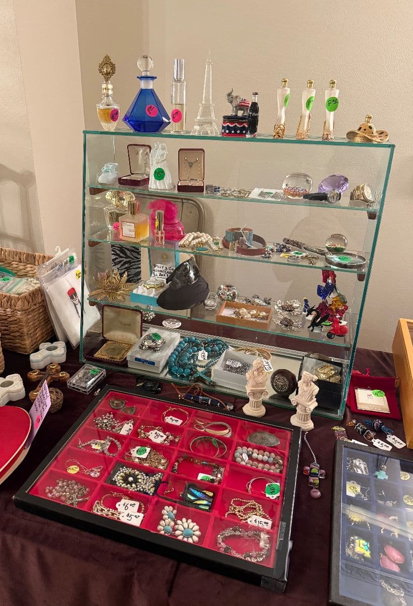 MULTI-GENERATIONAL ESTATE SALE photo 2