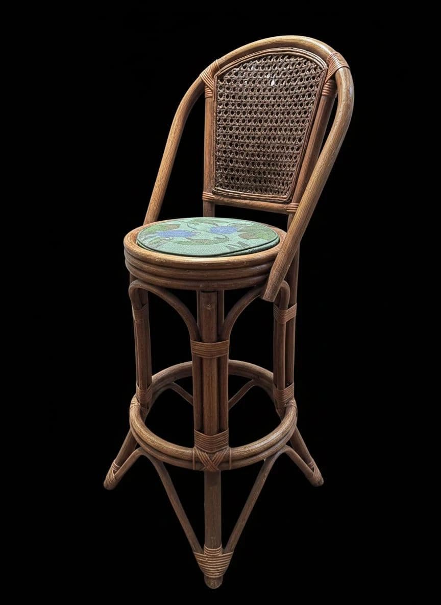 Home in DC with great antiques and vintage finds photo 4