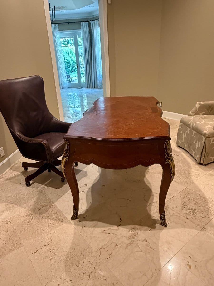 Mansion Estate Moving Sale photo 12