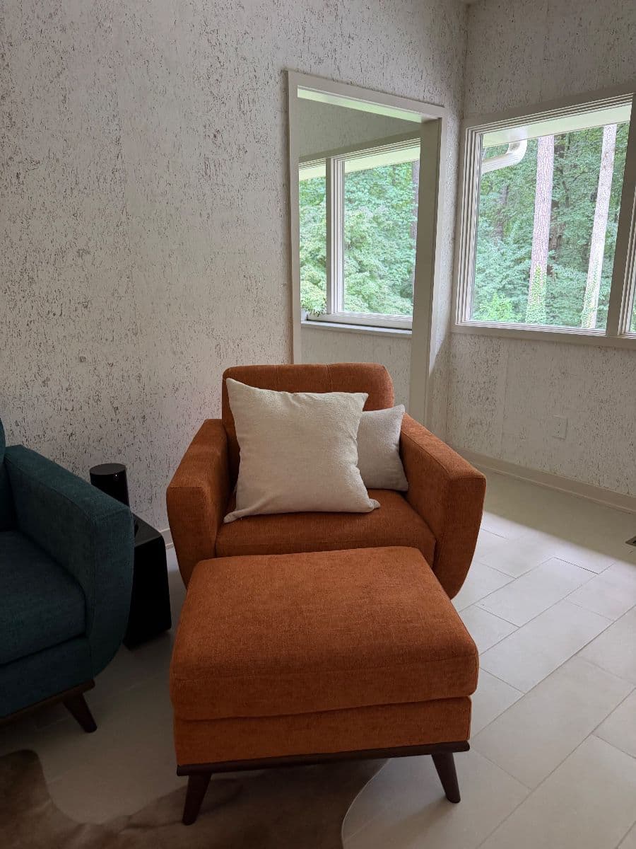 PRISTINE SANDY SPRINGS SALE -ORIGINAL ARTWORK, HIGH END FURNITURE, ORIENTAL RUGS photo 5