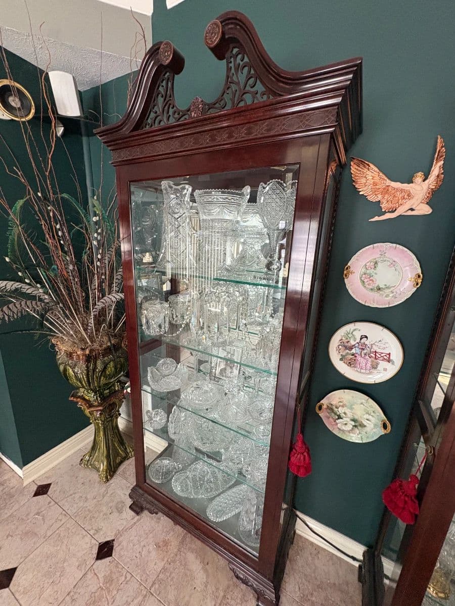 Eclectic, Chic, and Full of Art Estate Sale photo 9