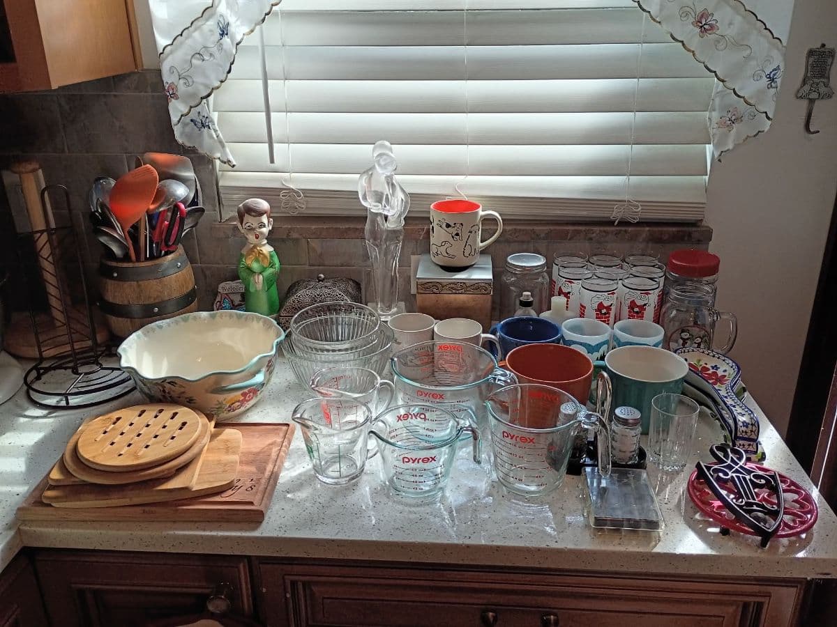 BLUE MOON ONE DAY SALE IN RESERVE TWP - SATURDAY, AUGUST 8 - 9AM-2PM photo 12