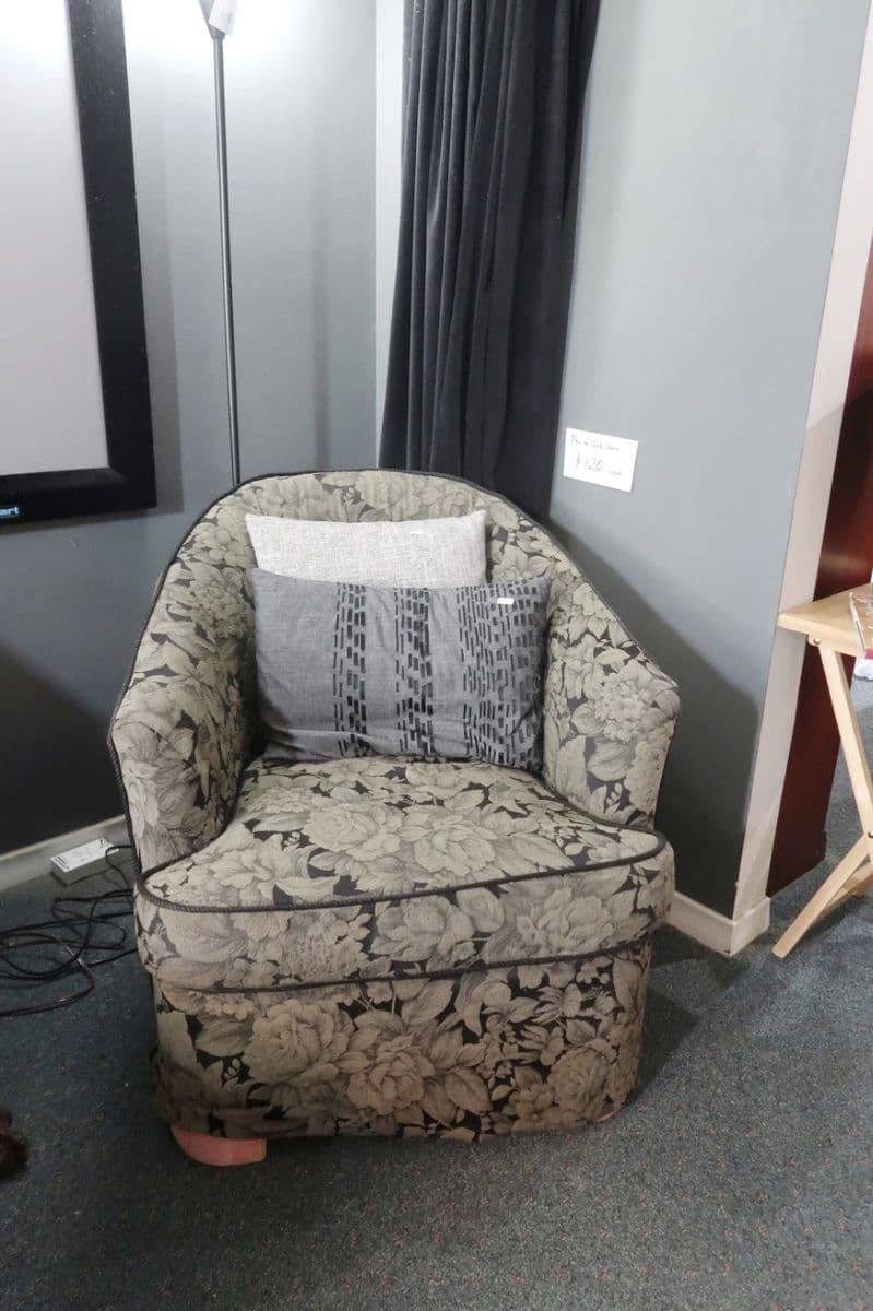 ELS Estate Sales ... Full House -- Furniture, Collectibles & More! photo 5