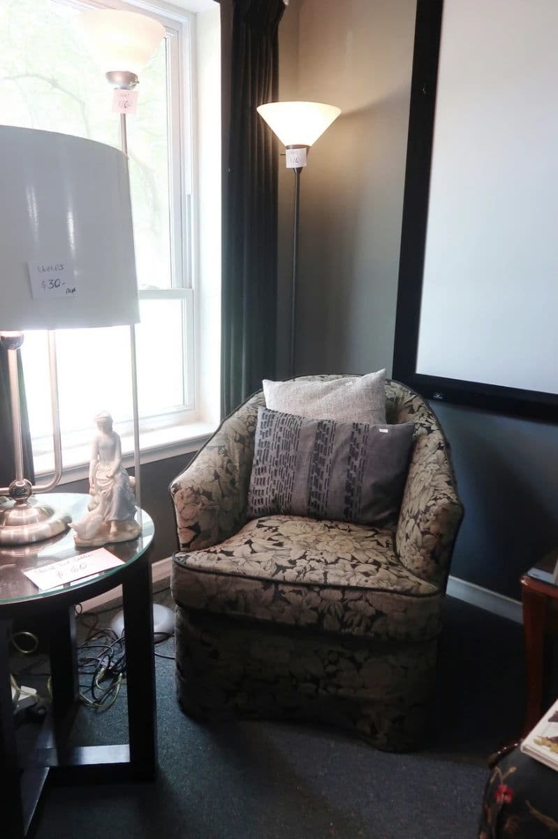 ELS Estate Sales ... Full House -- Furniture, Collectibles & More! photo 4