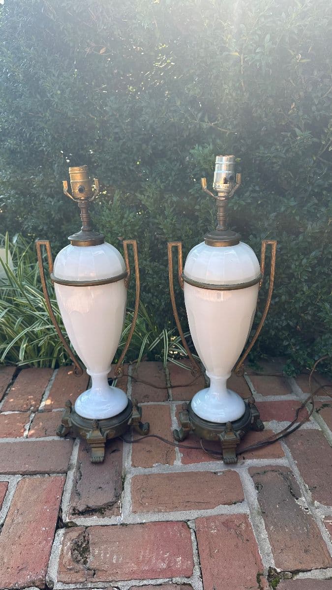 Fabulous Women's Designer Clothing & Vintage Home Goods photo 2