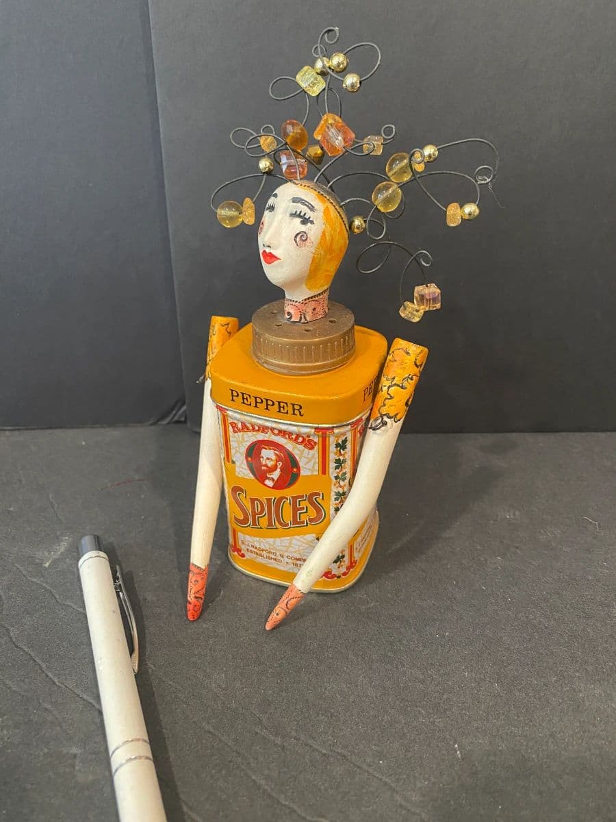 Antiques and Collectibles from around the World photo 7