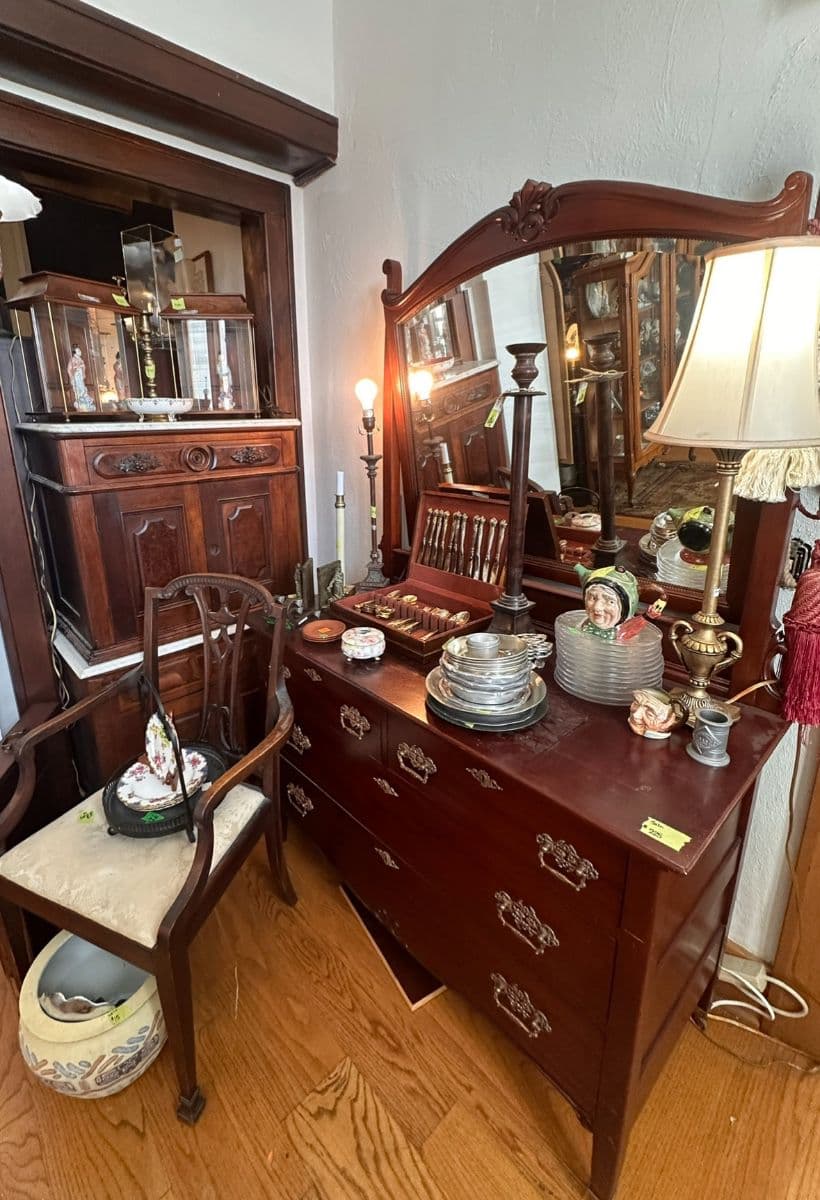 Dwain Smith’s Collection - Liquidation Sale photo 11