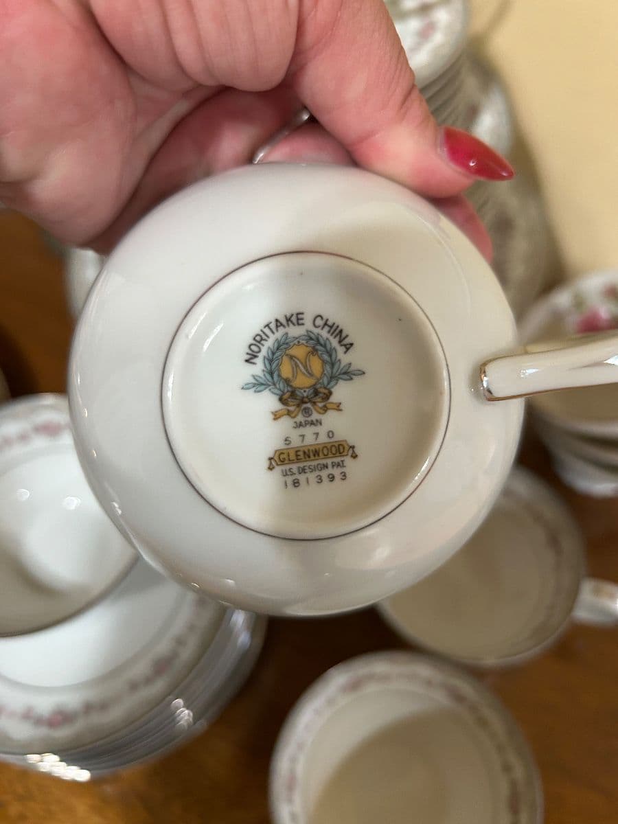 Packed WeHO Estate Sale photo 6