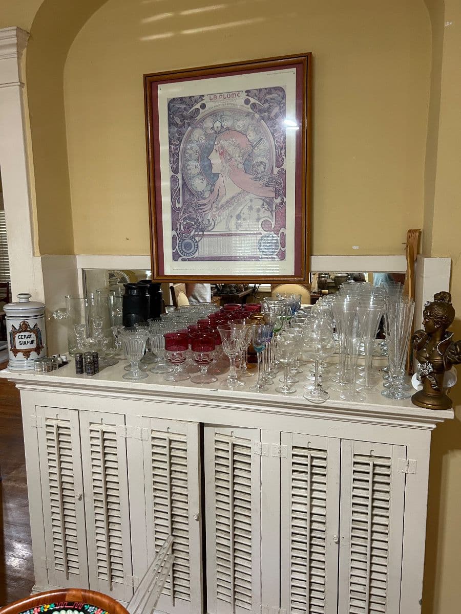 Packed WeHO Estate Sale photo 8