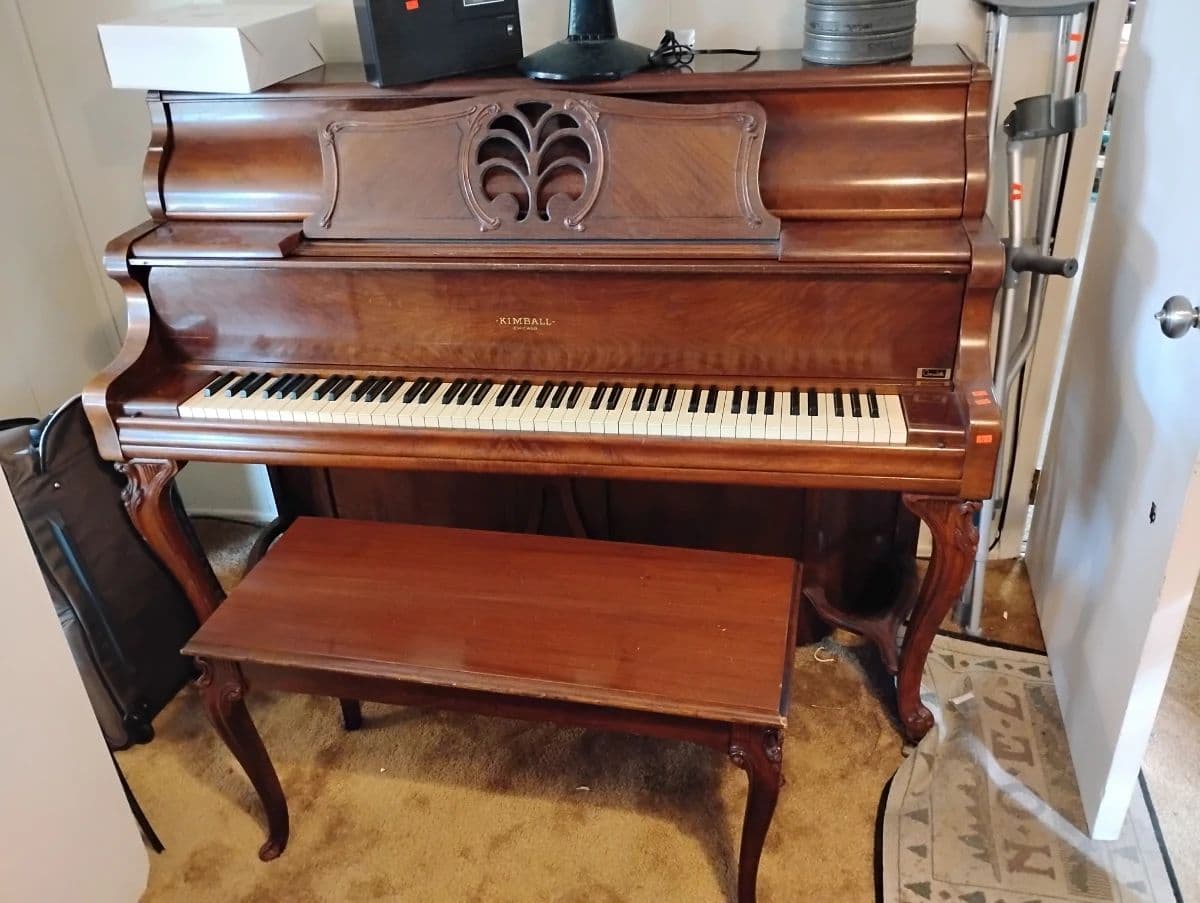 25% off Lake Forest Park Estate Sale photo 2