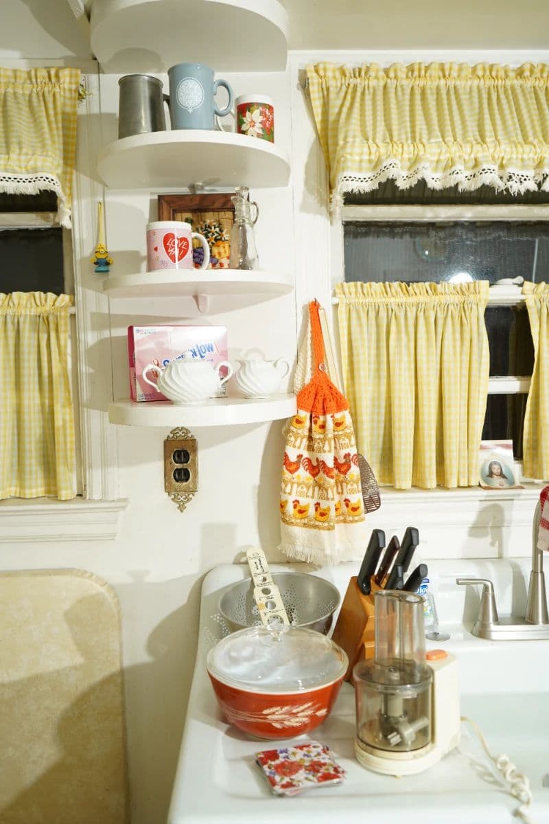Charming Sylvan Hills Estate Sale — Mid-Century Modern Furniture, Housewares & Original Art & More photo 1