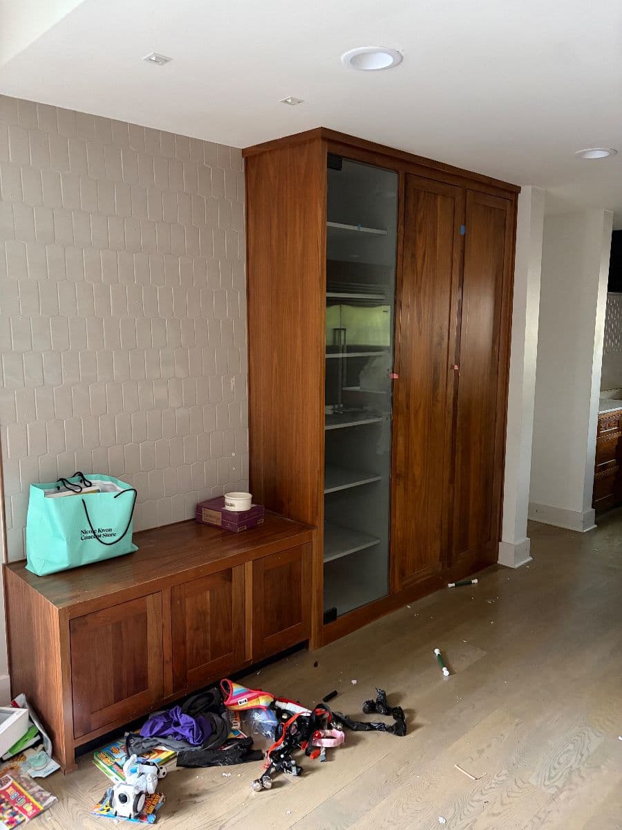 Very nice, Estate/demolition Sale on Janmar Circle by Blue Ribbon photo 9