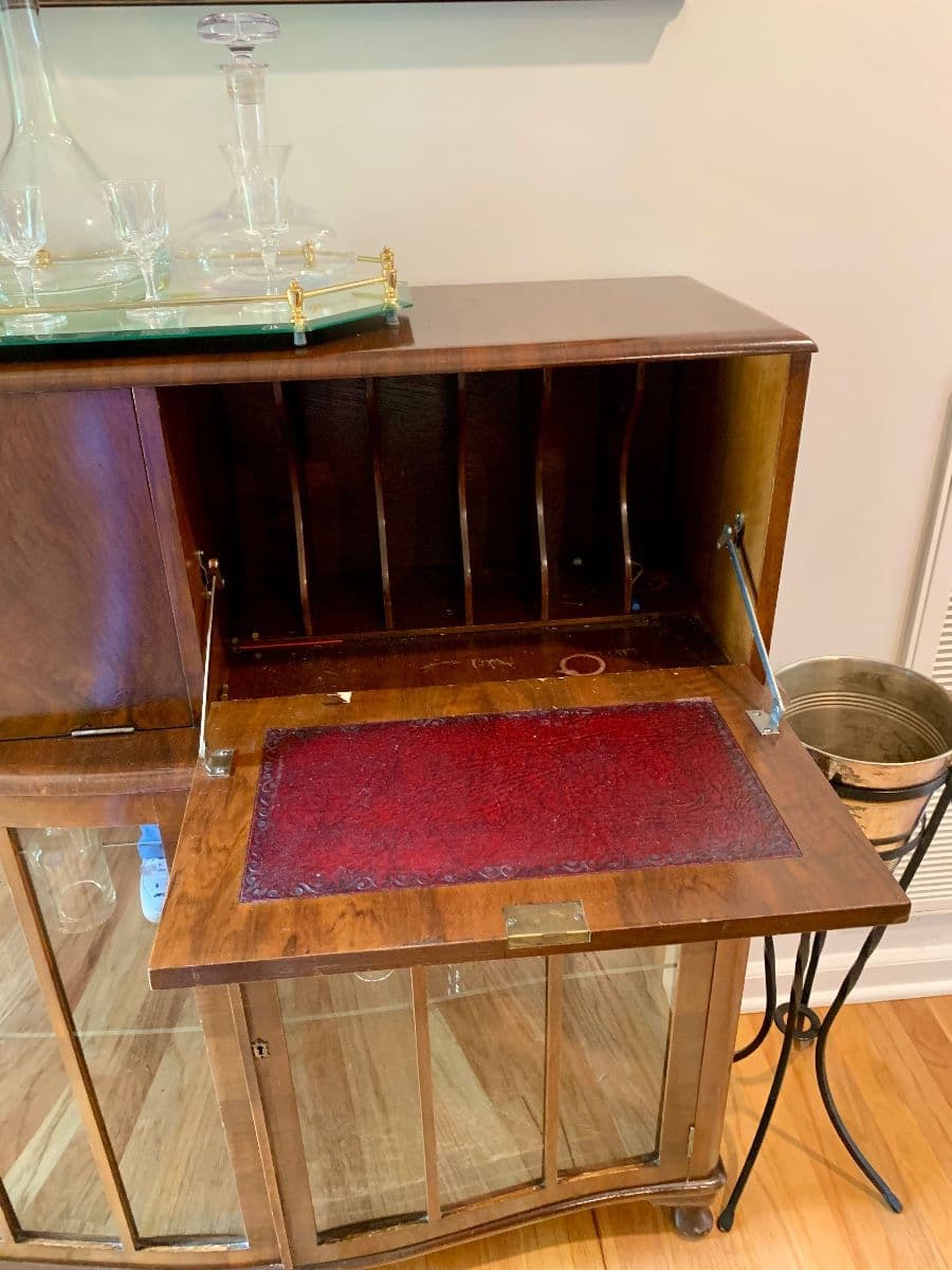 20% OFF Friday Sharp Finds in Bellevue photo 2