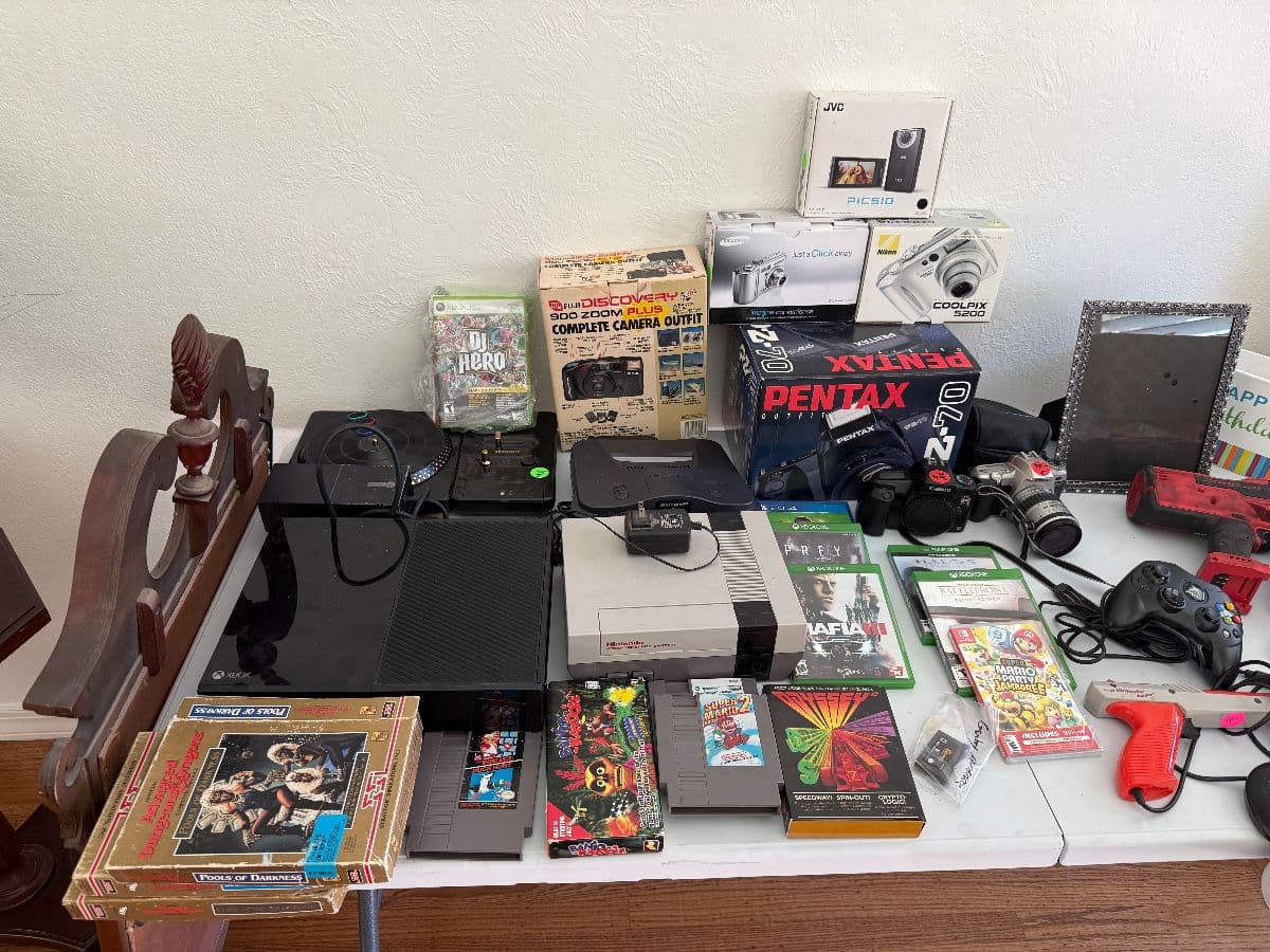 Estate sale in Sacramento by Viking Estate Sale Services photo 1