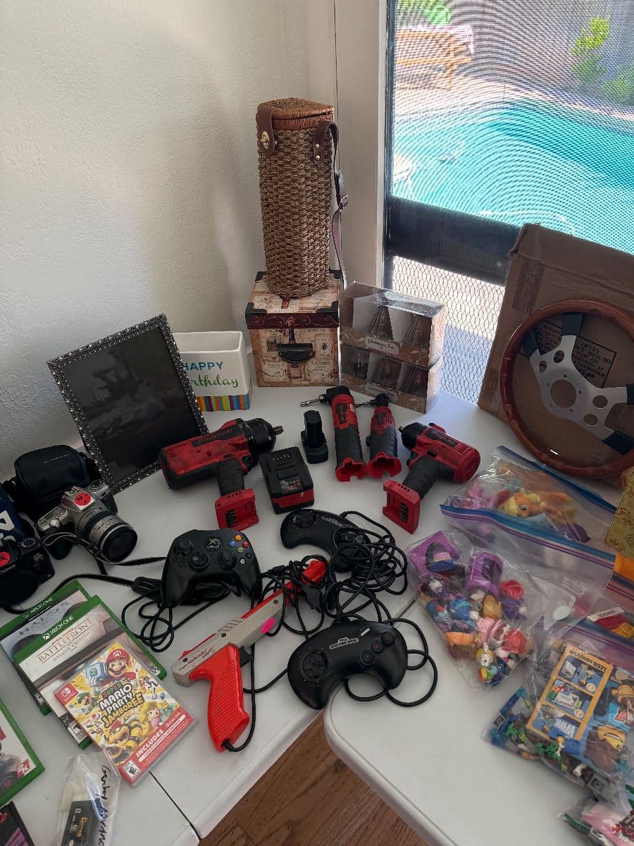 Estate sale in Sacramento by Viking Estate Sale Services photo 2