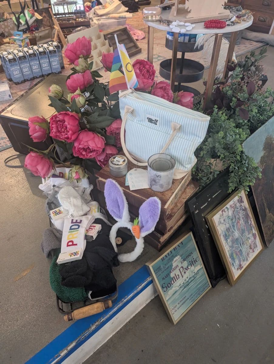 One day only! $1.80 for THOUSANDS of items!! photo 5