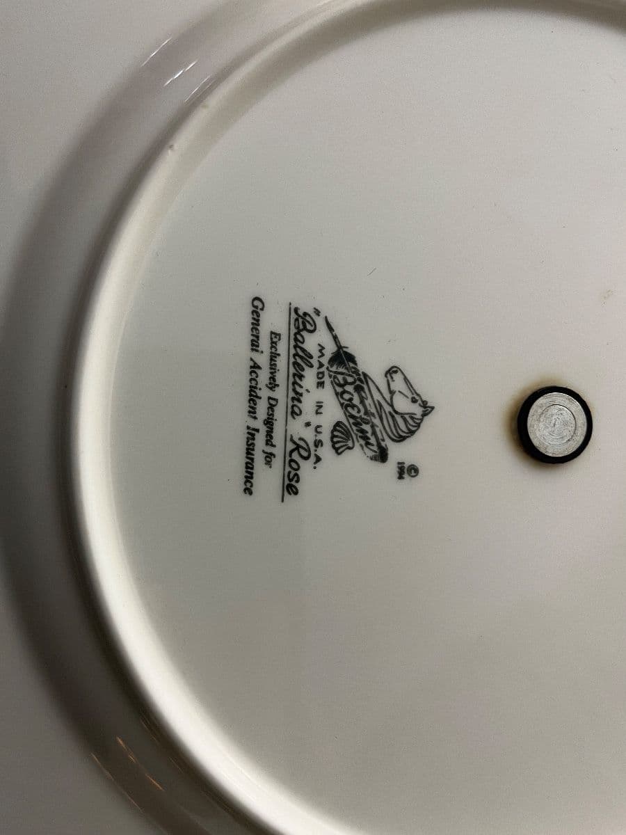 The Rusty Trunk LLC opens to " Irish Shopper" Estate Sale photo 9