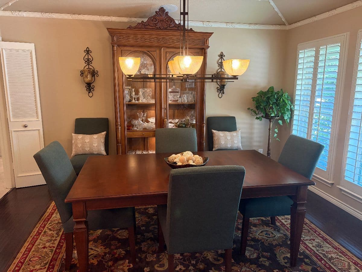 Beautiful Preston Hollow Estate Sale photo 1