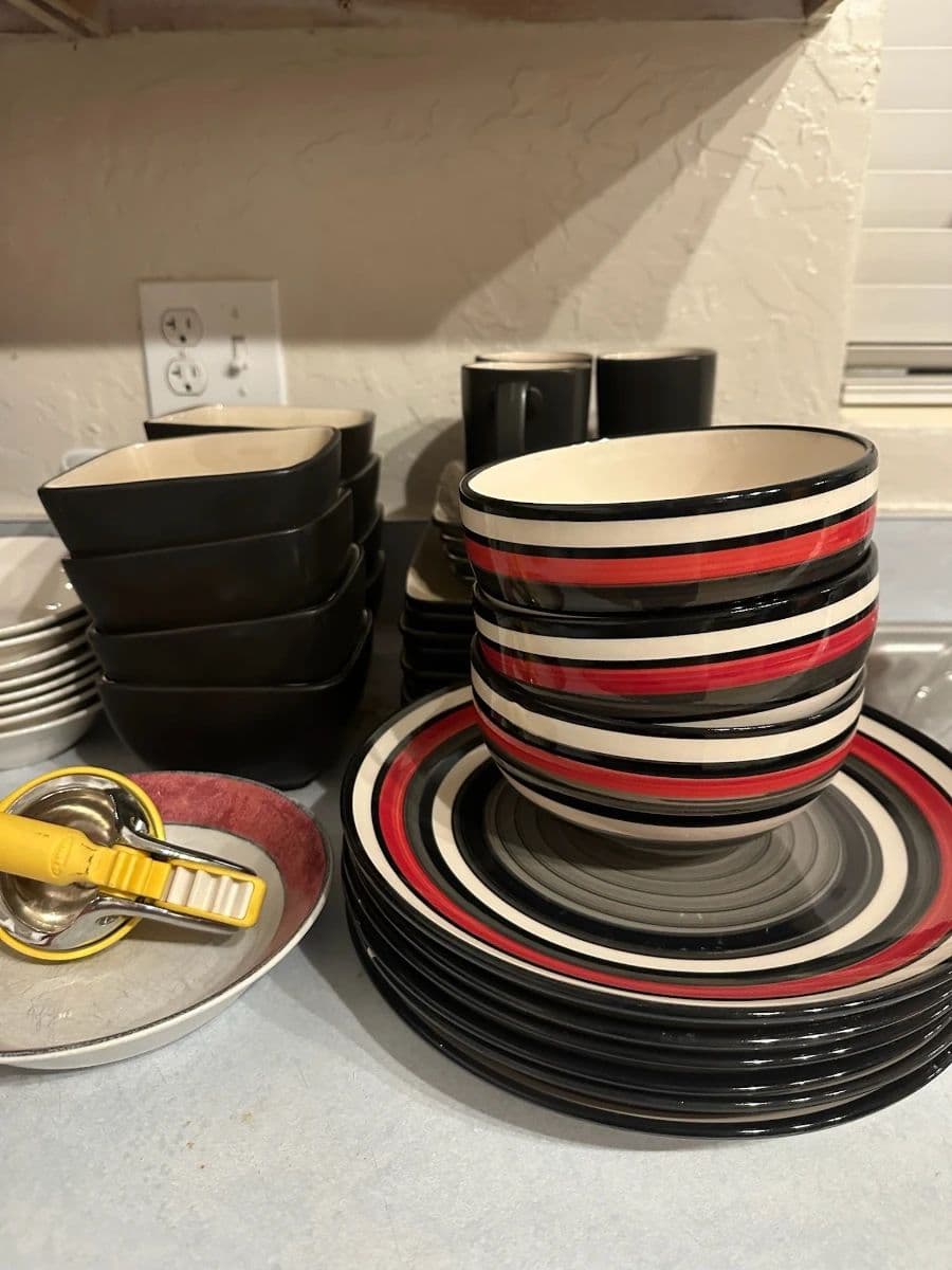 50% off Sunday! - Poshlando in Orlando: Furniture, Tools, Decor & More photo 9