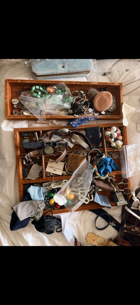 We Didn’t Photograph Everything… The Best Treasures Are Waiting to Be Discovered. photo 2