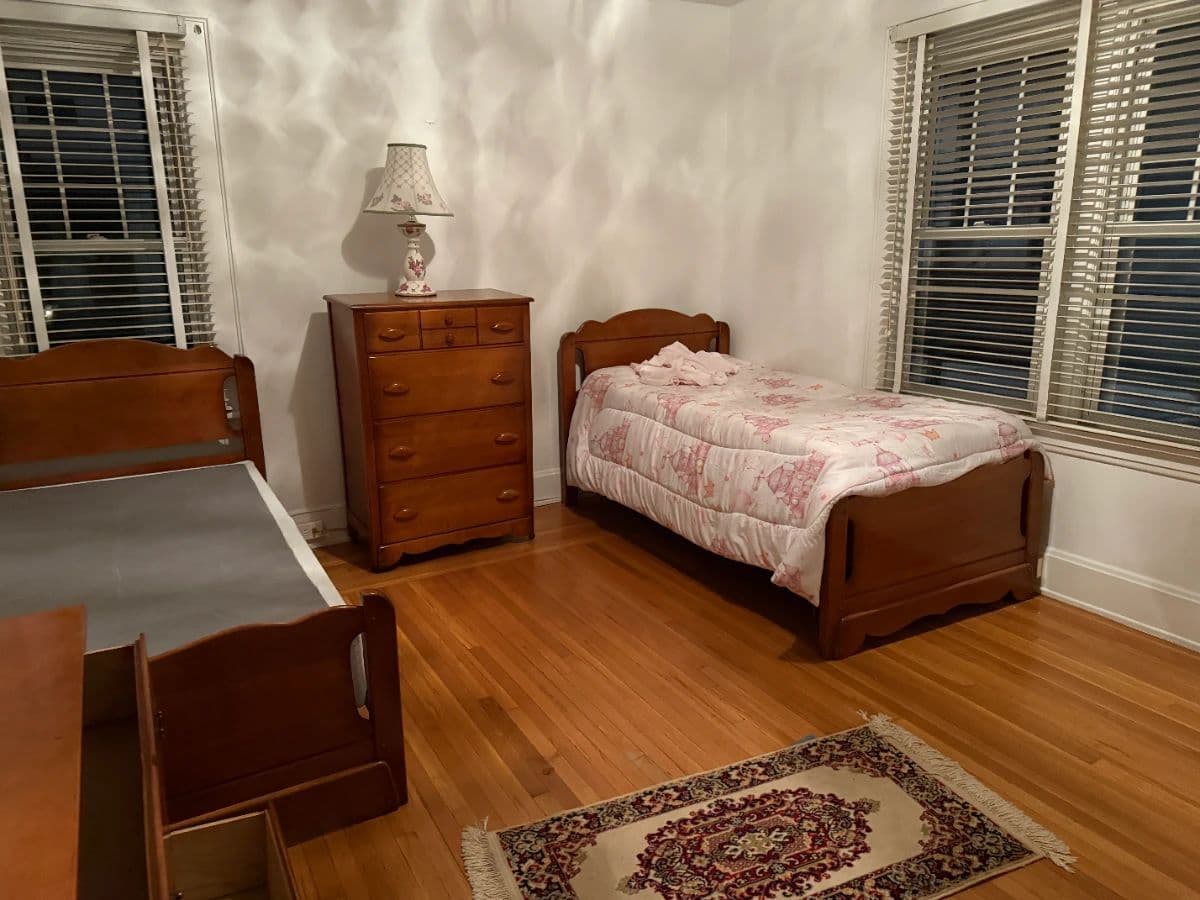 BATES ESTATE SALE – Furniture, Collectibles, & Vintage Home Decor photo 3