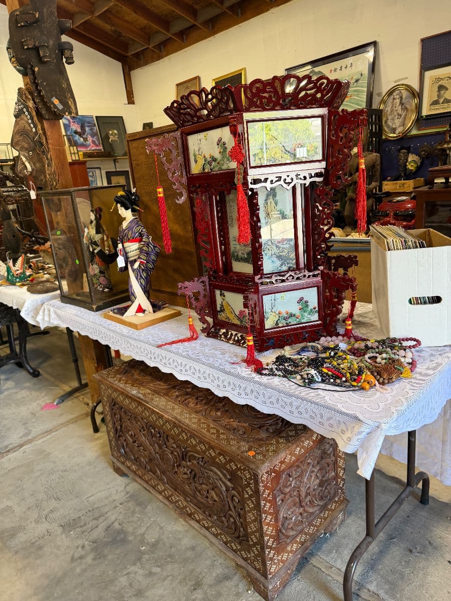Wonderful Estate Sale by Kathy Platt photo 2