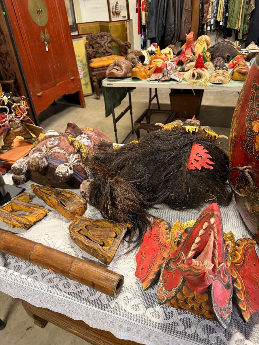 Wonderful Estate Sale by Kathy Platt photo 11