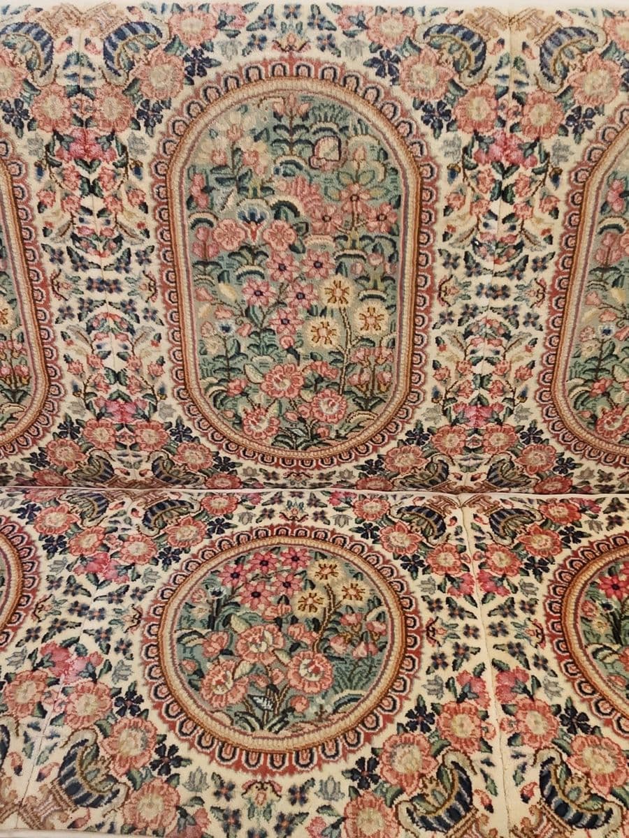 Blue Moon 'Persian Nest' Estate Sale photo 9
