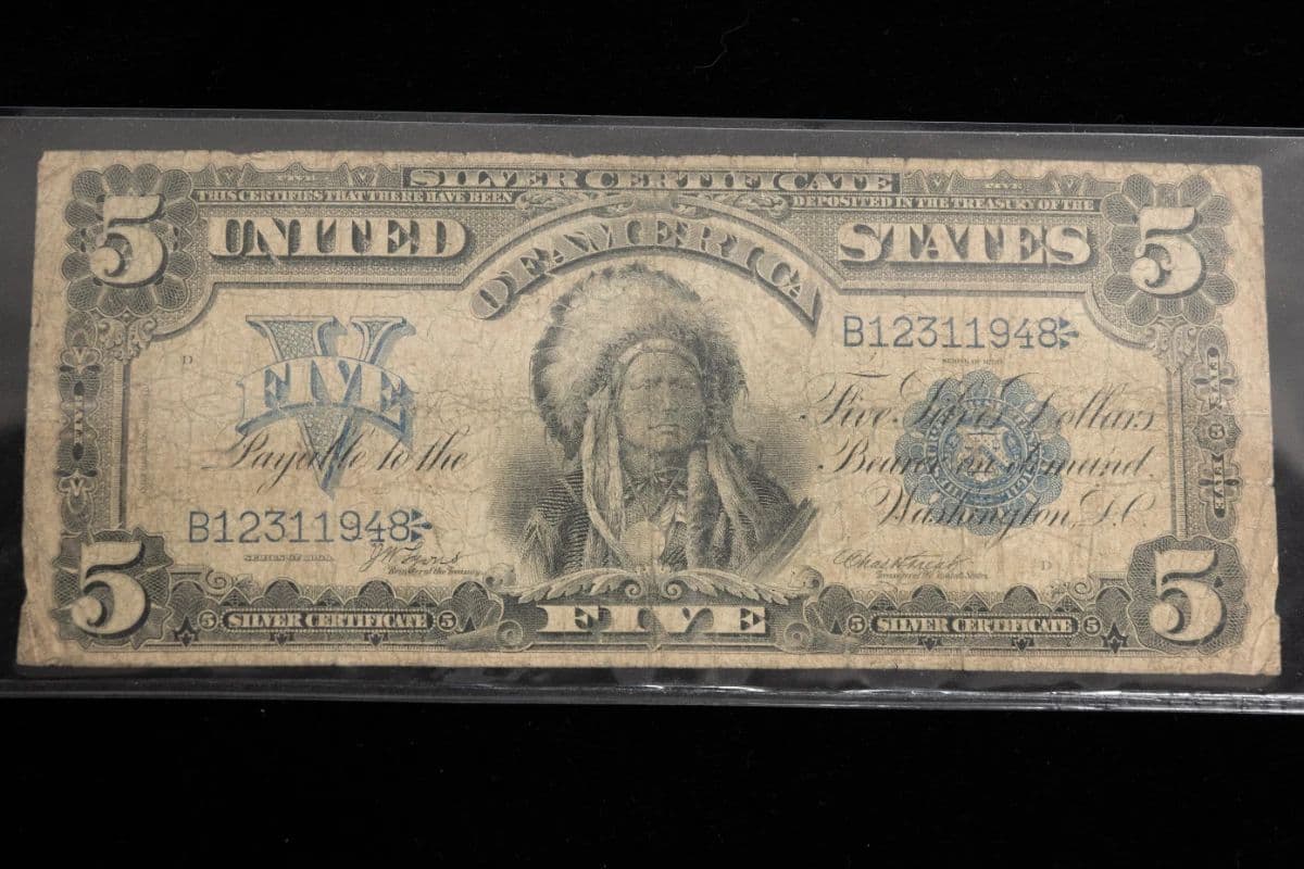 Kansas City U.S. Paper Currency, Fine Art & Designer Furnishings Sale photo 4