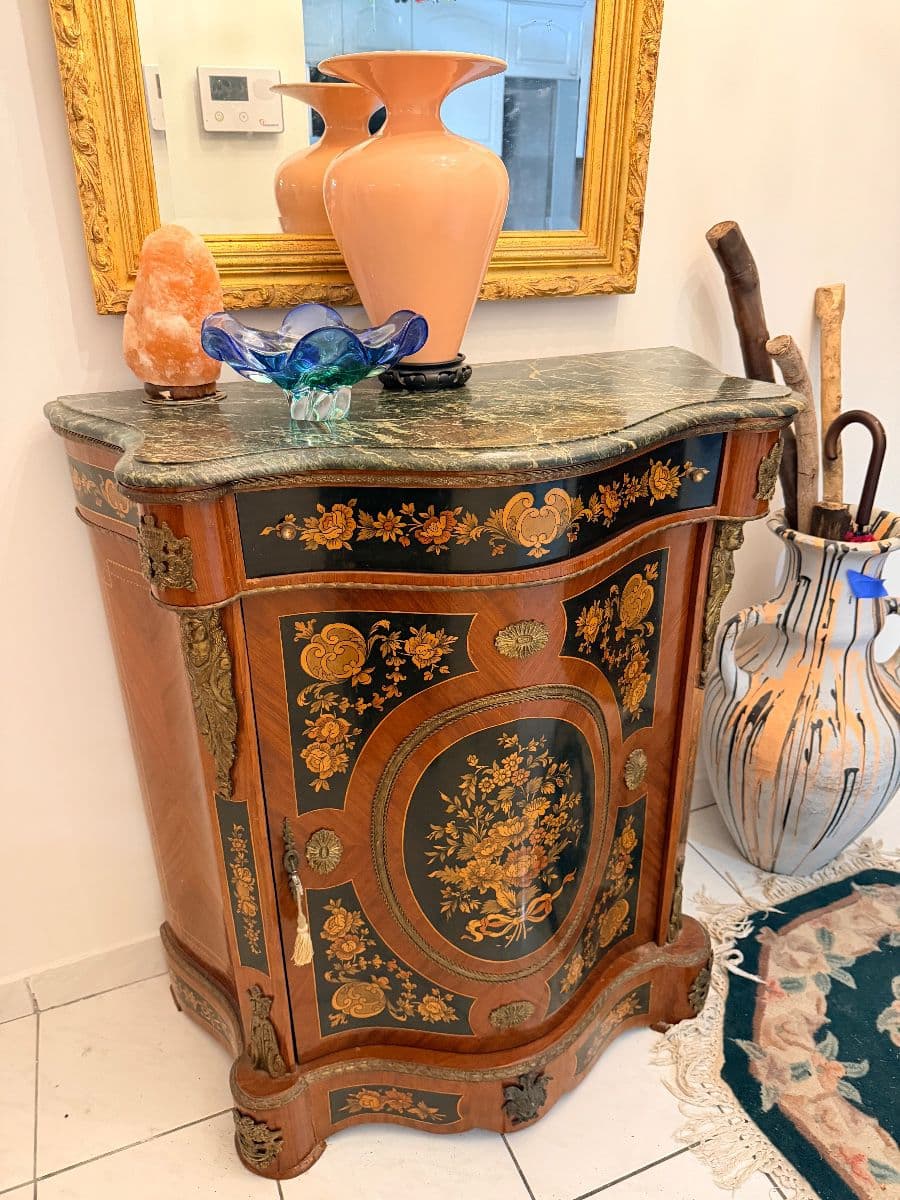 Kool Kendall Estate Sale- Saturday Special discounts photo 10