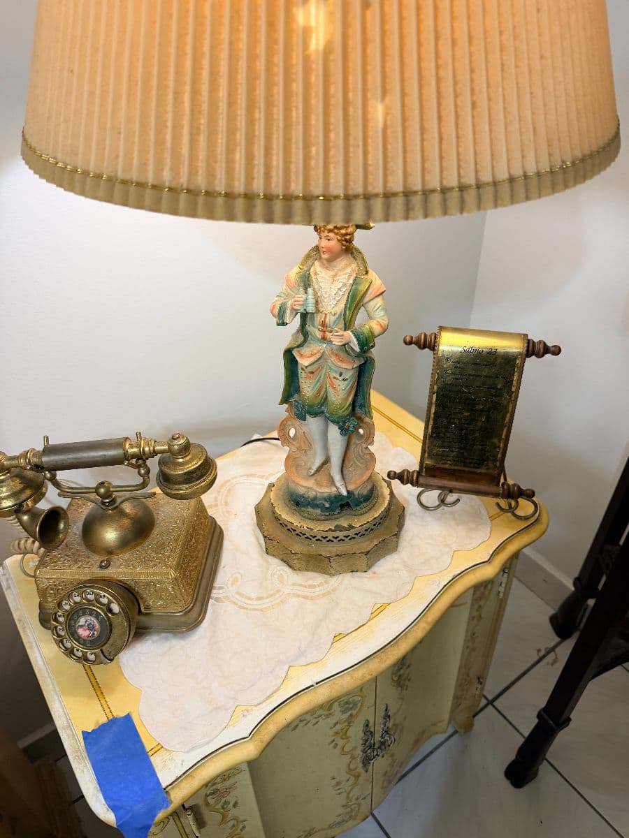 Kool Kendall Estate Sale- Saturday Special discounts photo 2