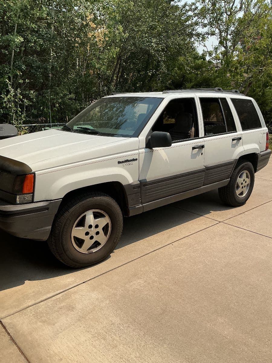 A Little Bit Country With Two Cars! photo 7