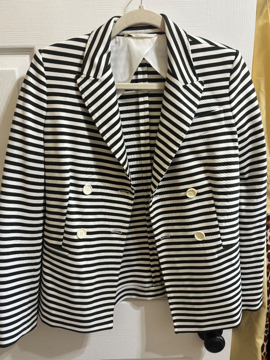 One-Day Estate Fashion Pop-Up | Saturday Only photo 8