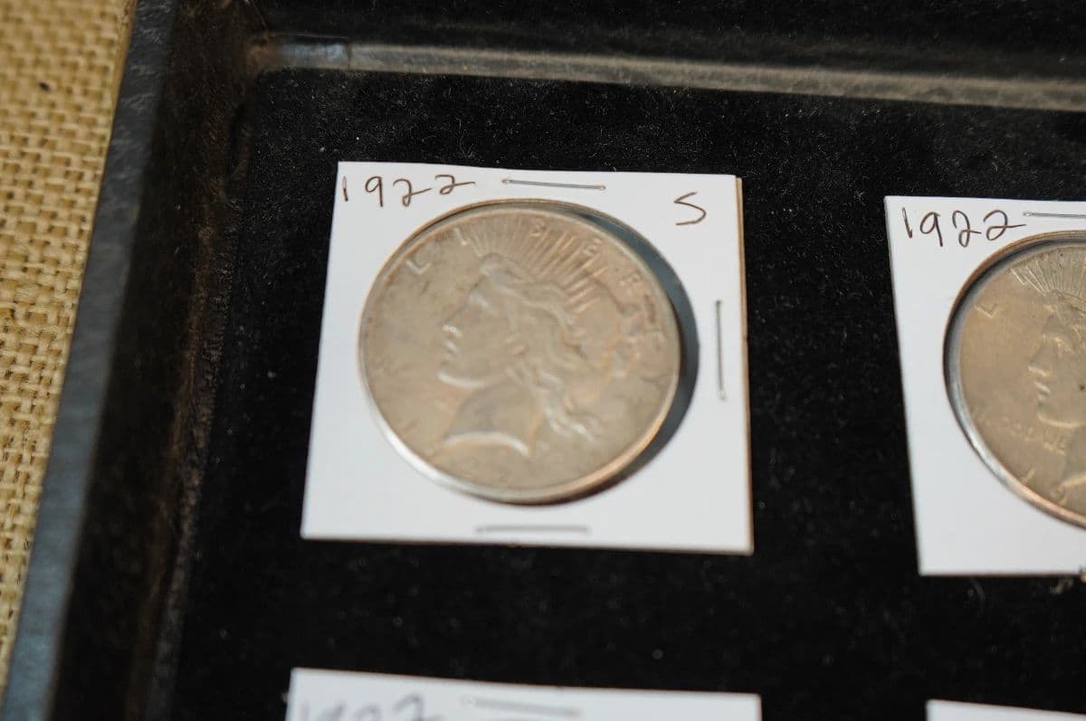 Weekly Thursday Evening Kansas City Estate and Consignment Auction photo 2