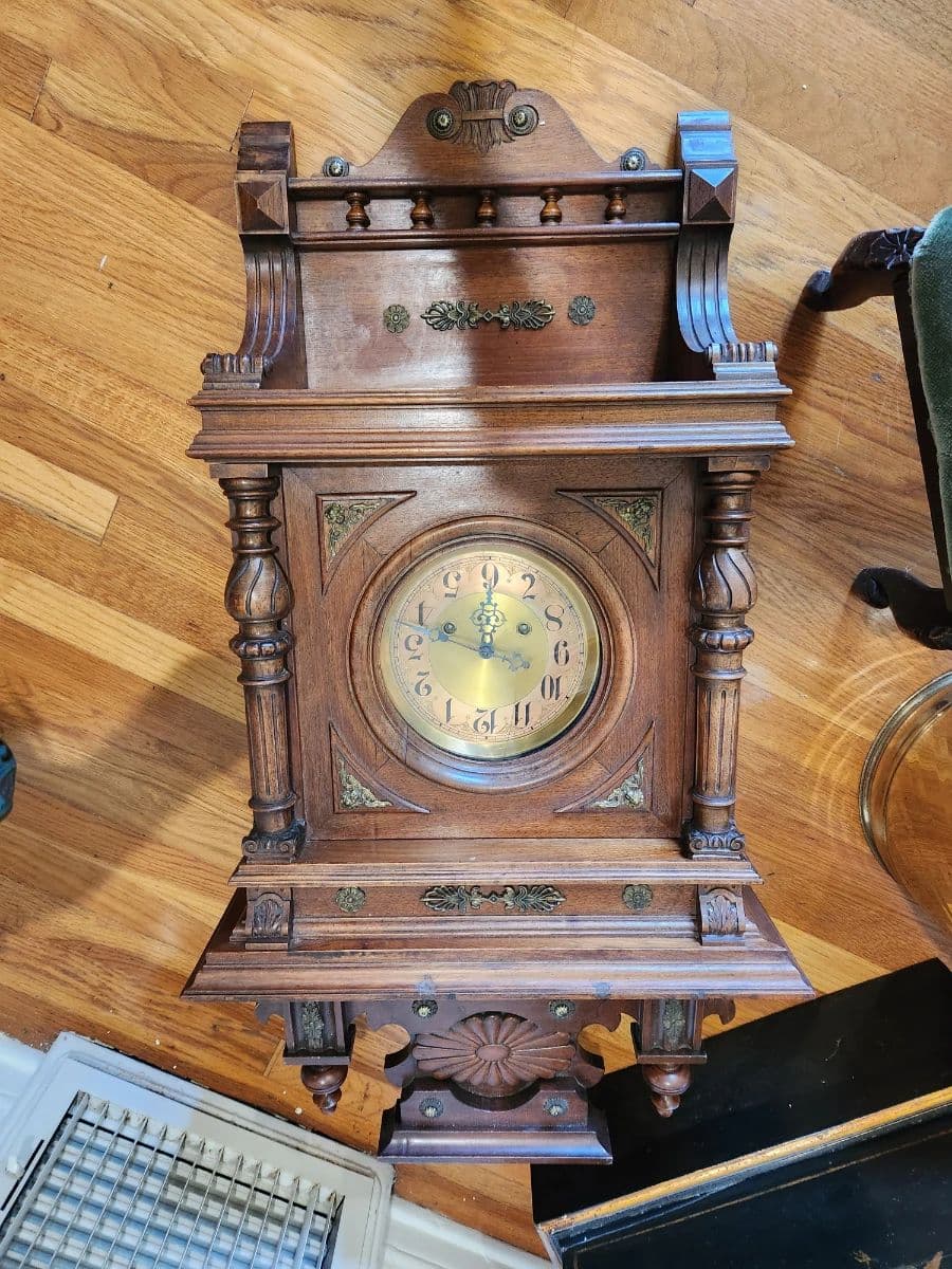 WORLD TRAVELERS ANTIQUE EVERYTHING MUST GO SALE! photo 11